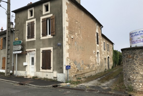  Property for Sale - House - la-rochefoucauld  